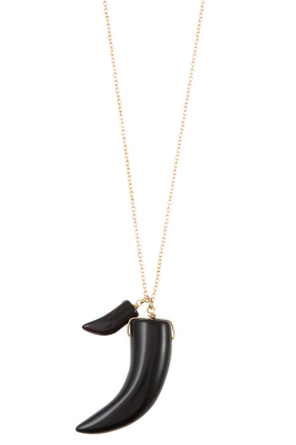 Elongated double horn pendant necklace